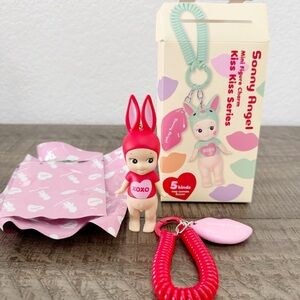 Sonny Angel Mini Figure Kiss Kiss Series